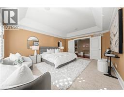 541 FALCONRIDGE Crescent - 27