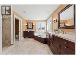 541 FALCONRIDGE Crescent - 28