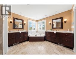 541 FALCONRIDGE Crescent - 29
