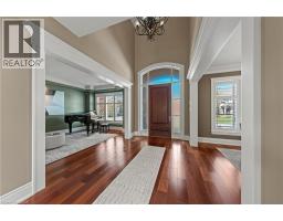 541 FALCONRIDGE Crescent - 6