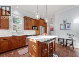 415 WALLACE Avenue N - 21