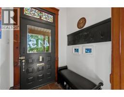 415 WALLACE Avenue N - 8