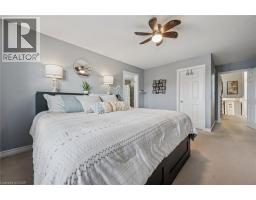 45 STUCKEY Avenue - 24