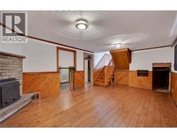 18 KINGSTON Crescent - 23