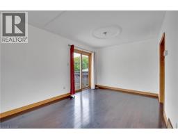 18 KINGSTON Crescent - 9