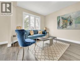 256 W KING Street - 14