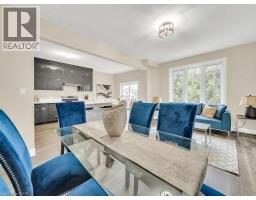 256 W KING Street - 17