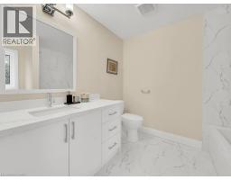 256 W KING Street - 25