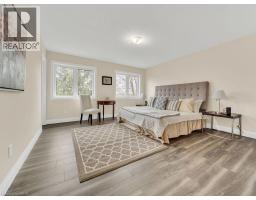 256 W KING Street - 27