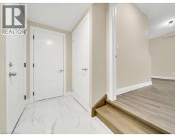 256 W KING Street - 28