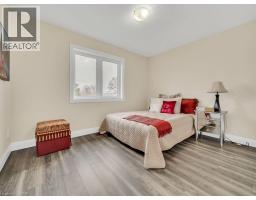 256 W KING Street - 31