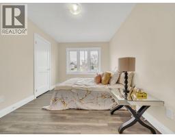 256 W KING Street - 32