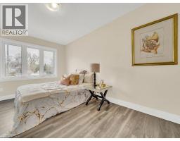 256 W KING Street - 35