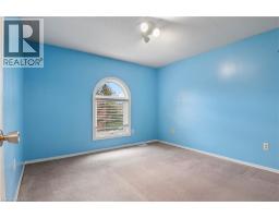 26 SANDALWOOD Drive - 19