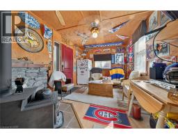 2073 FIRST Avenue - 35