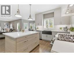 32 HINRICHS Crescent - 11