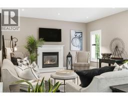 32 HINRICHS Crescent - 15