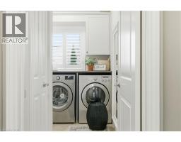 32 HINRICHS Crescent - 19