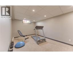 758 BONAVISTA Drive - 34