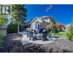 758 BONAVISTA Drive - 35