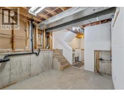 71 EDGEMERE Drive - 39