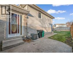 71 EDGEMERE Drive - 44