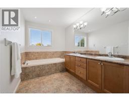 416 BEAUMONT Crescent - 24