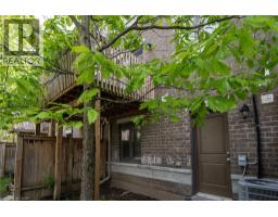 70 WILLOWRUN Drive UnitNo. J-3 - 28