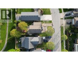 6 EULA WHITE Place - 28