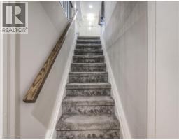 118 GLAMIS Road - 18