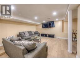 118 GLAMIS Road - 19