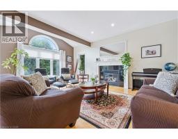 867 CREEKSIDE Drive - 10