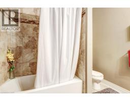 194 DONLY Drive S UnitNo. 6 - 14