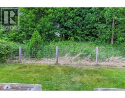 194 DONLY Drive S UnitNo. 6 - 19