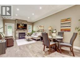 194 DONLY Drive S UnitNo. 6 - 7