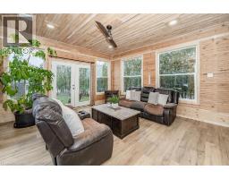 61 SCHUELLER Street - 17