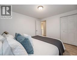 61 SCHUELLER Street - 23