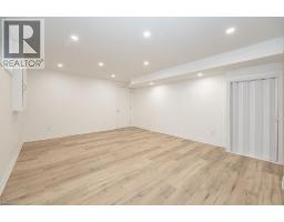 61 SCHUELLER Street - 29