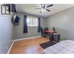 320 COUNTRY HILL Drive - 20