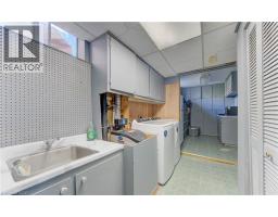 320 COUNTRY HILL Drive - 27