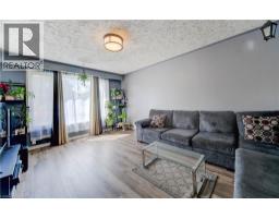 320 COUNTRY HILL Drive - 9