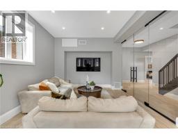 34 WOODCREST Court - 21