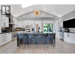 34 WOODCREST Court - 3