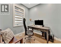 66 AUGUST Crescent - 30