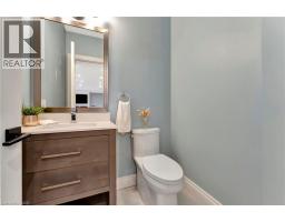 66 AUGUST Crescent - 32