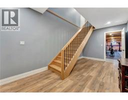 66 AUGUST Crescent - 33