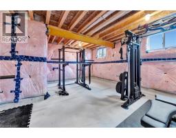 66 AUGUST Crescent - 38