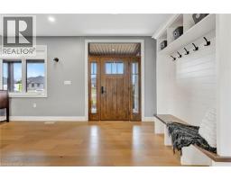 66 AUGUST Crescent - 4