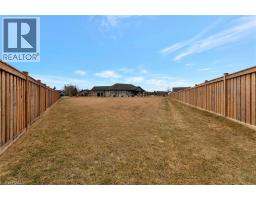 66 AUGUST Crescent - 43