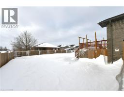 13 FORBES Crescent - 2